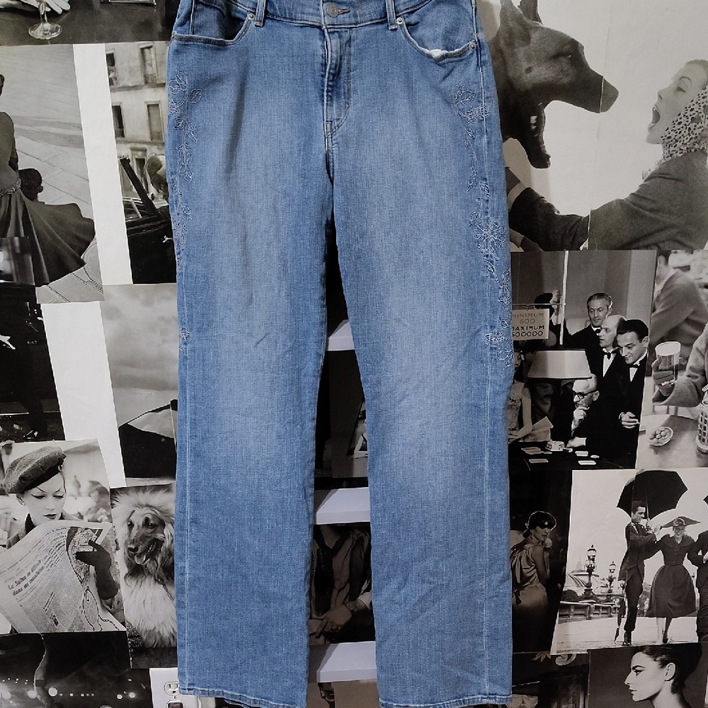 Women's Levi Strauss Classic Boot Cut Denim Jeans - Size 14